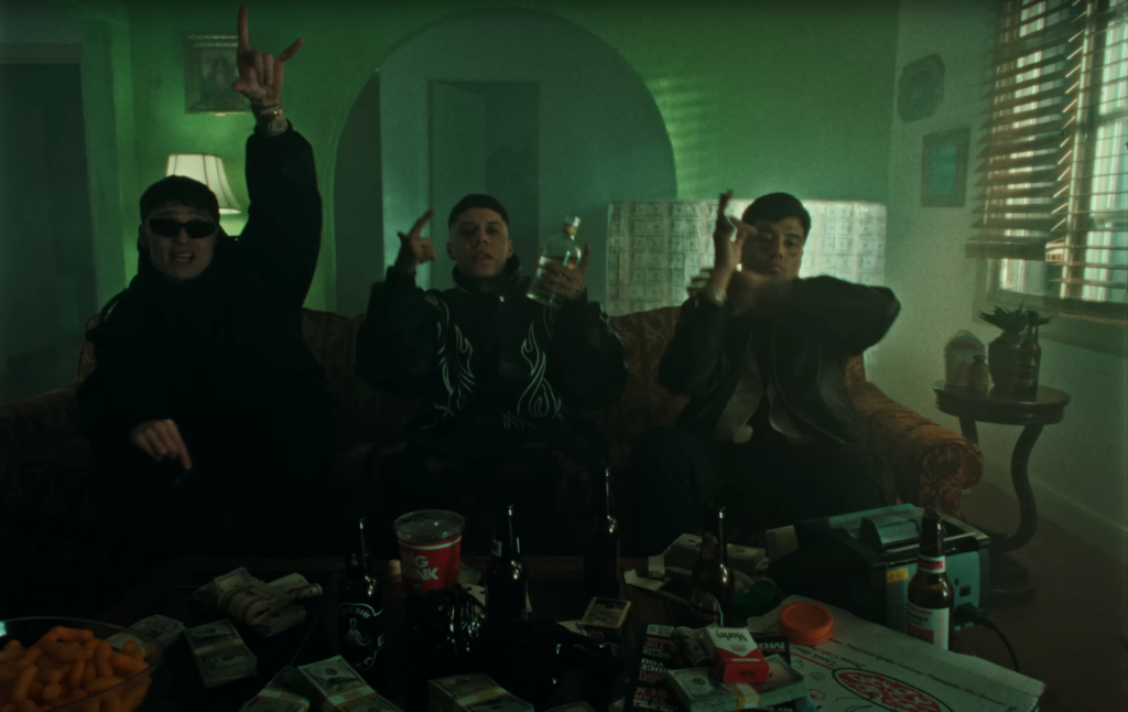 Santa Fe Klan x Peso pluma 